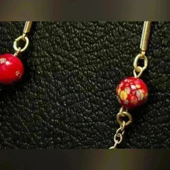 Vintage Sarah Coventry red glass Japanese beaded tassel necklace - Picture 7 of 8